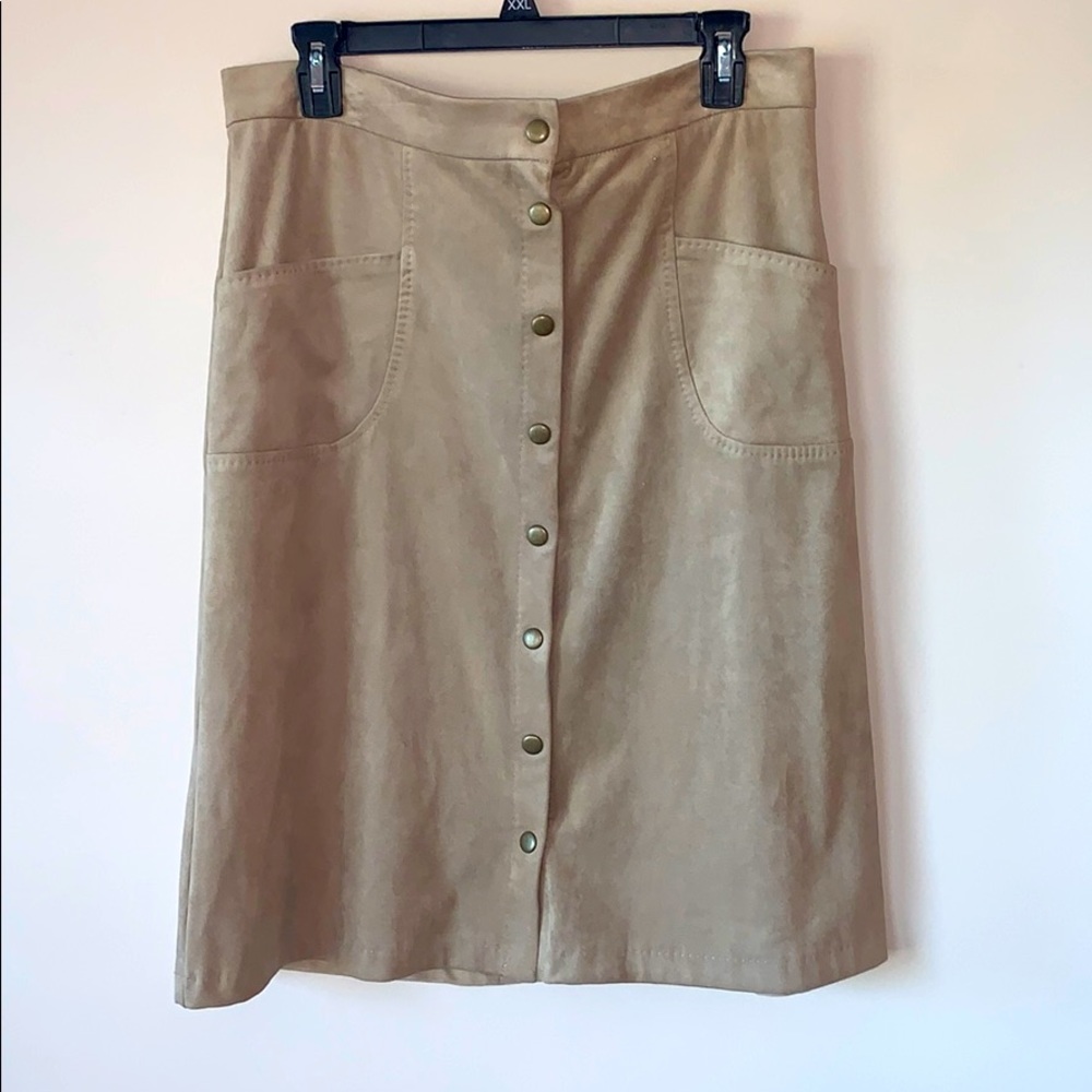 Sophie Max buttoned skirt
